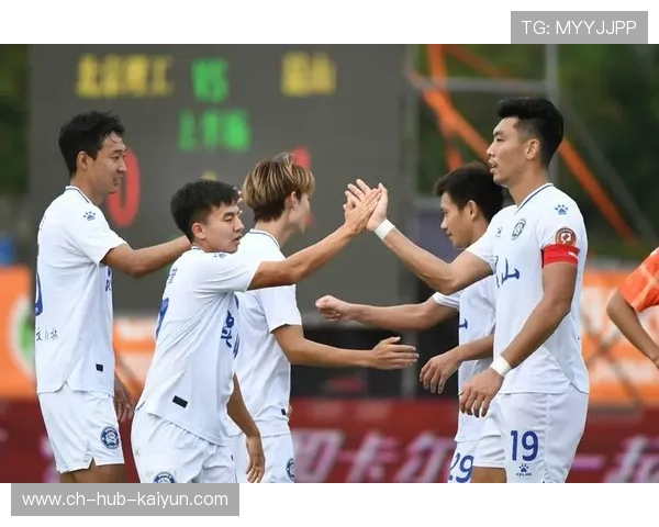 中国足球联赛中球队们的最新动态，中国足球队2022